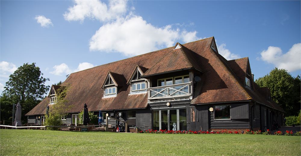 Cave Hotel & Golf Resort wedding venue in Boughton Street