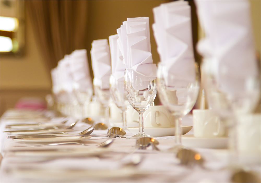 Aston Wood Golf Club wedding venue in Alston Sutton