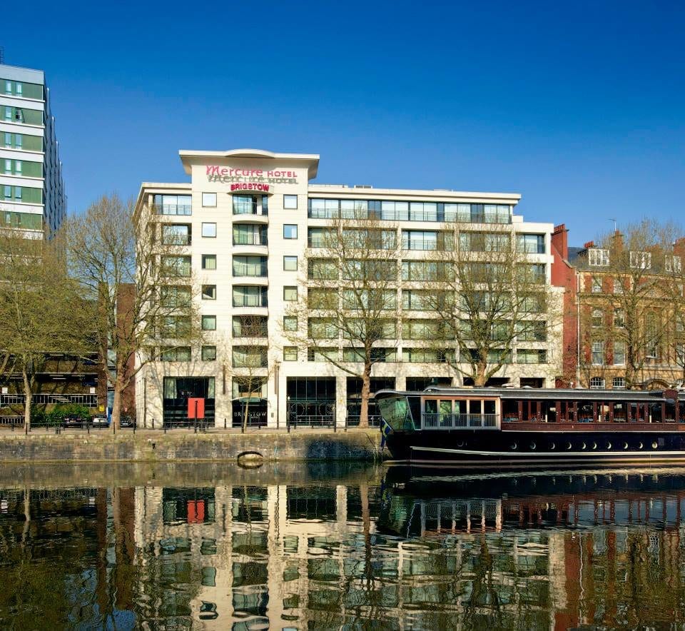 Mercure Bristol, Brigstow Hotel wedding venue in Bristol