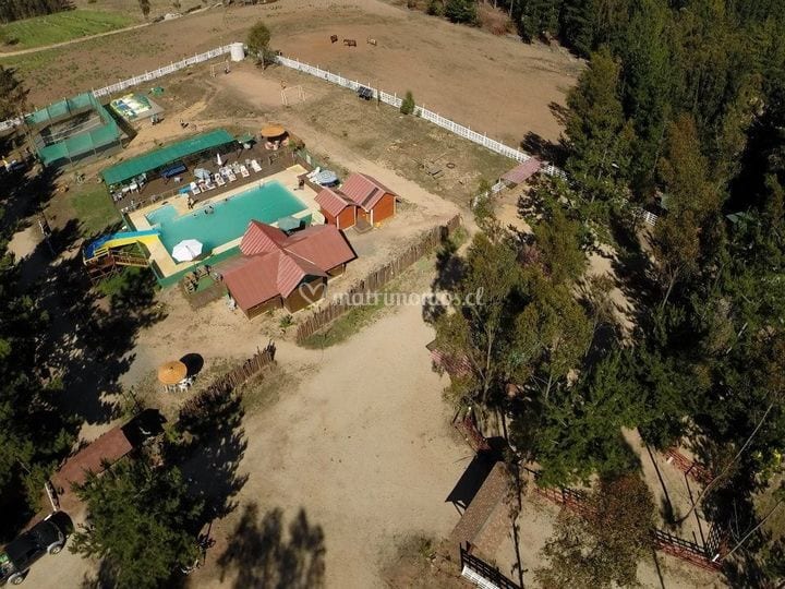 Aguas de Ciruelos wedding venue in Pichilemu