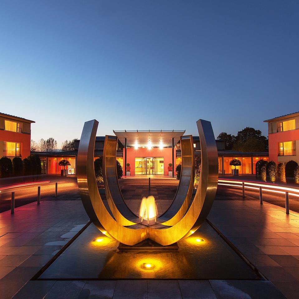 Crowne Plaza Marlow wedding venue in Marlow