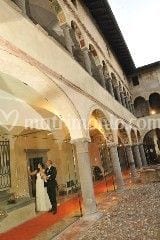 Castello Carmagnola di Clusane sul Lago wedding venue in Iseo