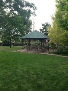 Almosta Farm outside events wedding venue in Cedar City