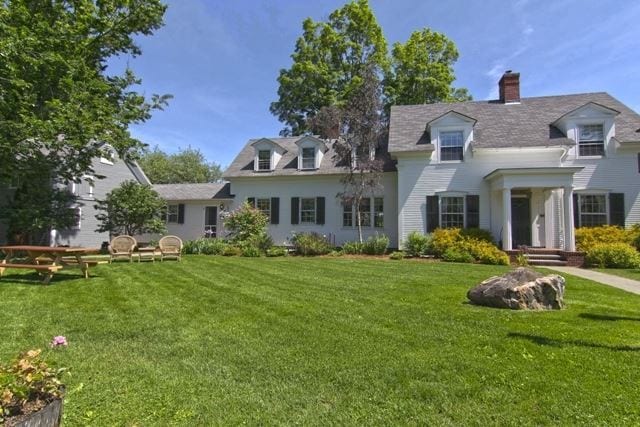1824 House Inn + Barn wedding venue in Waitsfield
