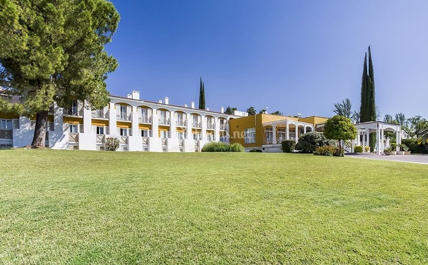 Exe Las Adelfas wedding venue in Córdoba