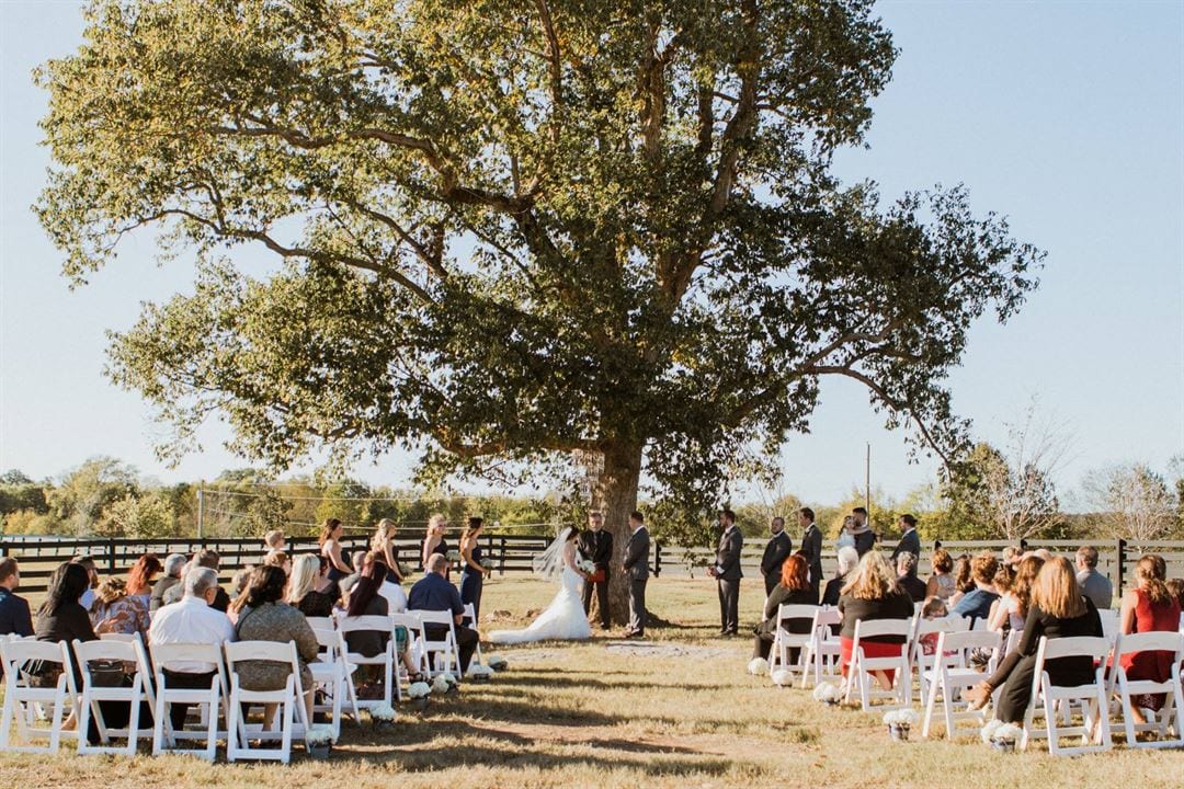 Belle Meadows Farm wedding venue in Lascassas