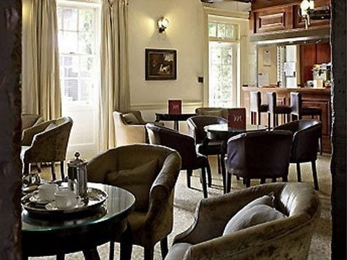 Mercure Farnham Bush Hotel wedding venue in Farnham