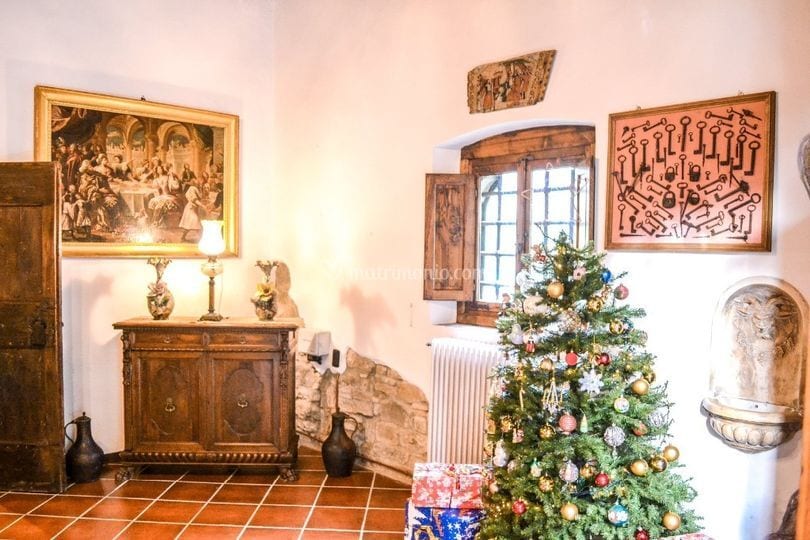 Castello di Ferrano wedding venue in Pelago