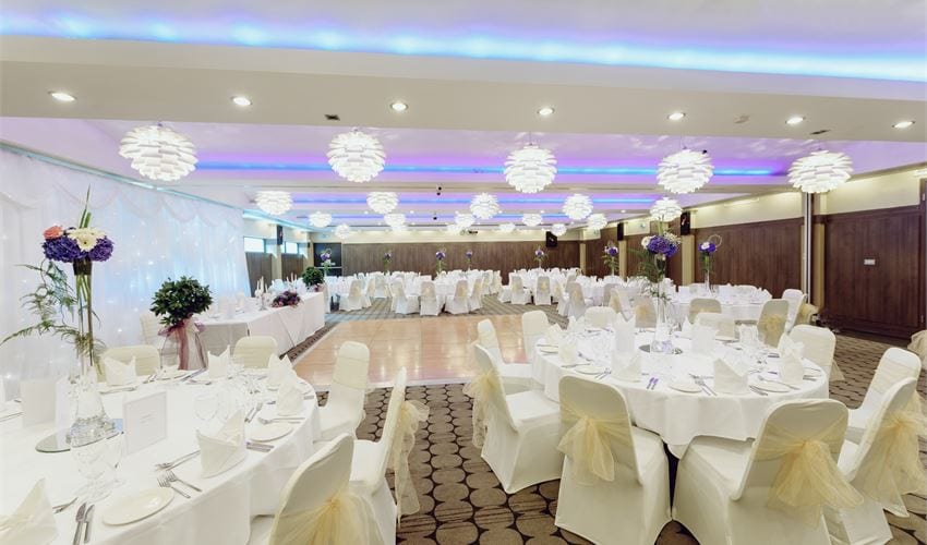 Holiday Inn Kingston wedding venue in Surbiton