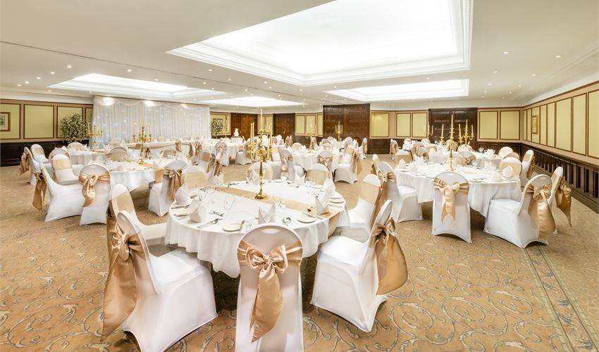 Copthorne Hotel wedding venue in Cardiff