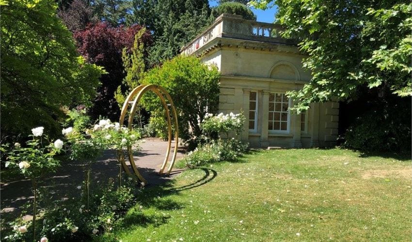 Temple of Minerva & Botanical Gardens wedding venue in Bath