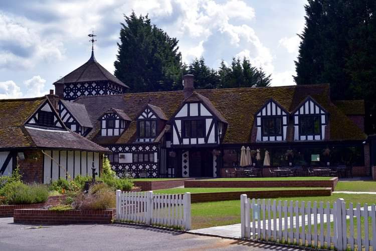 Hever Hotel wedding venue in Edenbridge