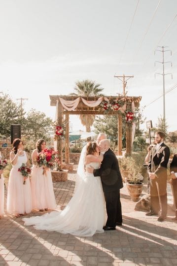 150 Sunset wedding venue in El Paso