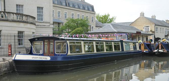 Bath Narrowboats wedding venue in Bath