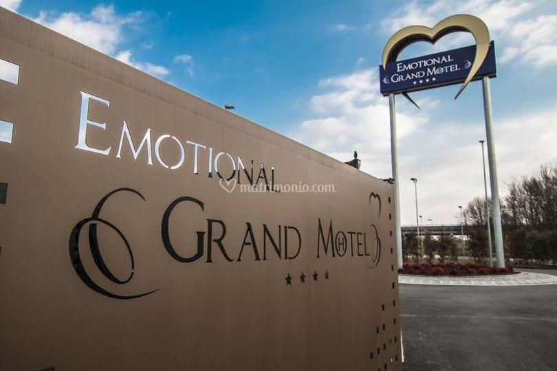 Emotional Grand Motel wedding venue in Fontaneto d'Agogna