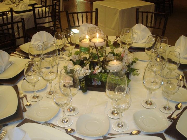 Banquetes Andrew’z wedding venue in Léon