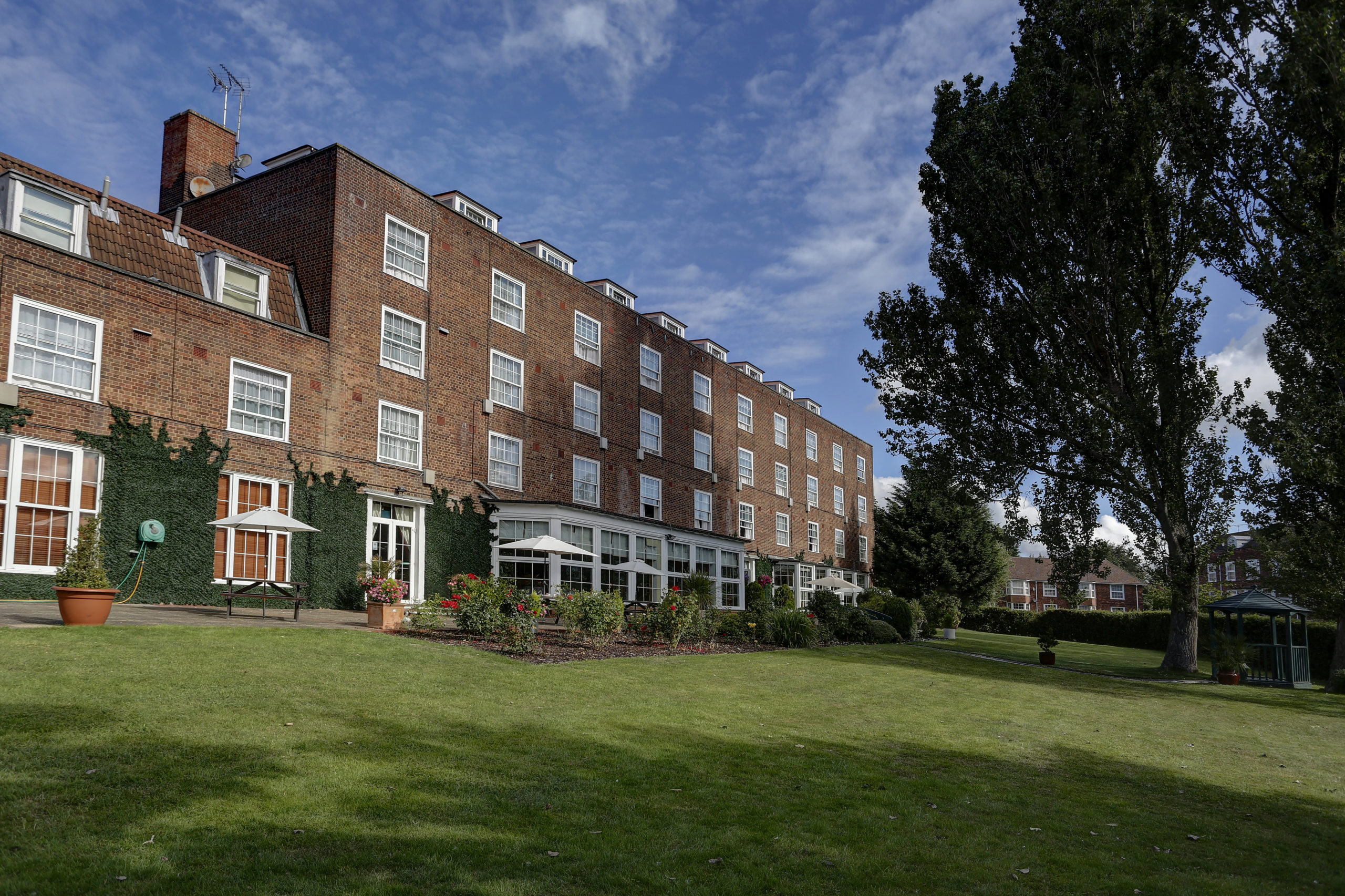 Best Western Homestead Court Hotel wedding venue in Welwyn Garden City