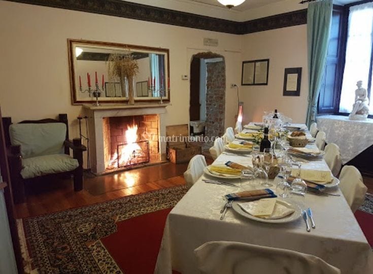 Il Maniero wedding venue in Momo