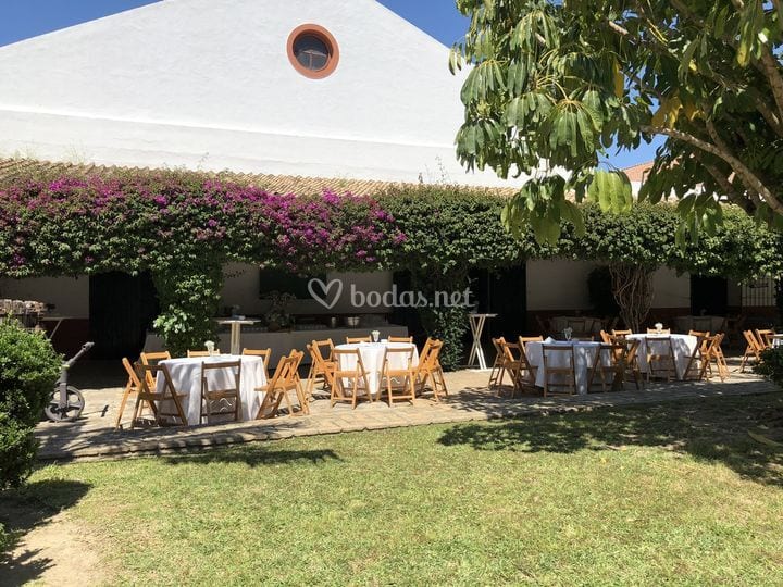 Bodega Vélez - Momento Andaluz Catering wedding venue in Chiclana De La Frontera