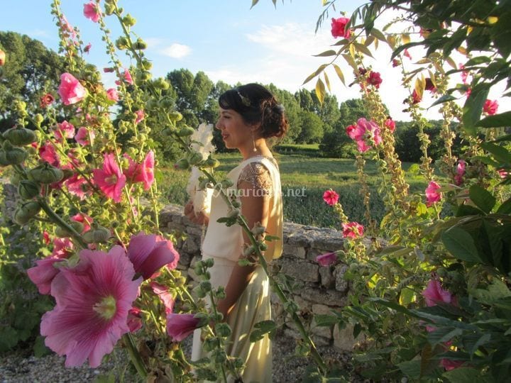 Abbaye de Trizay wedding venue in Trizay