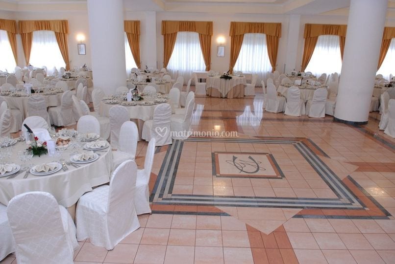 Grand Hotel Certosa wedding venue in Padula