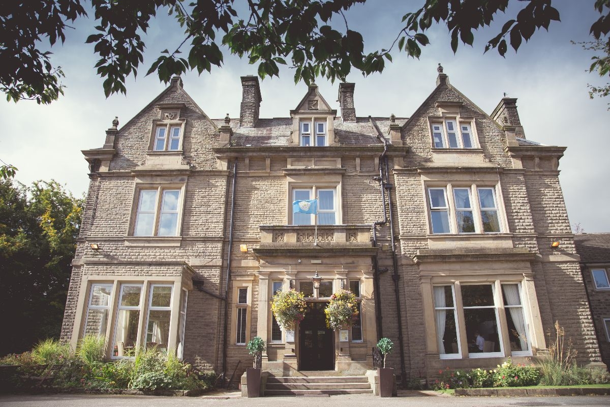 Durker Roods Hotel wedding venue in Holmfirth