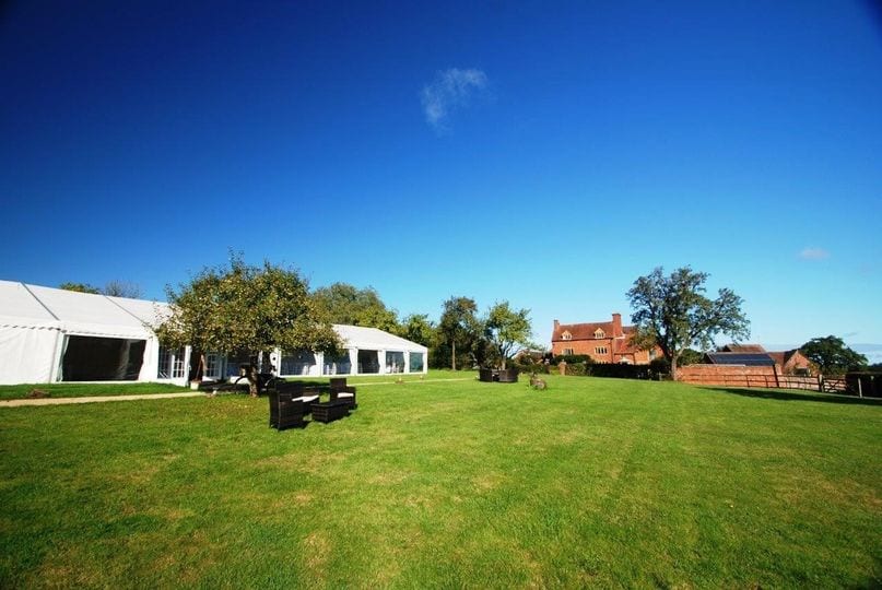 Bordesley Park Barns wedding venue in Redditch