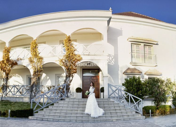 Casa del Valle by Catering Oleanto wedding venue in Aranjuez