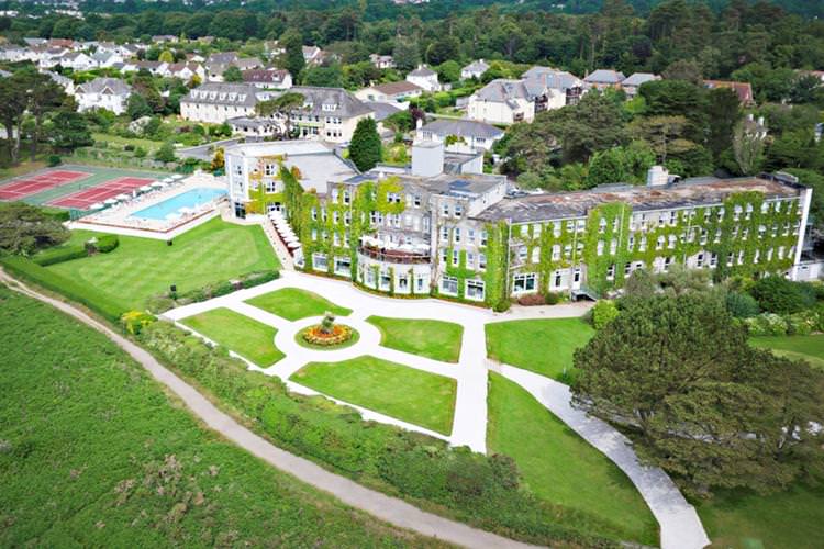 The Carlyon Bay Hotel wedding venue in Saint Austell