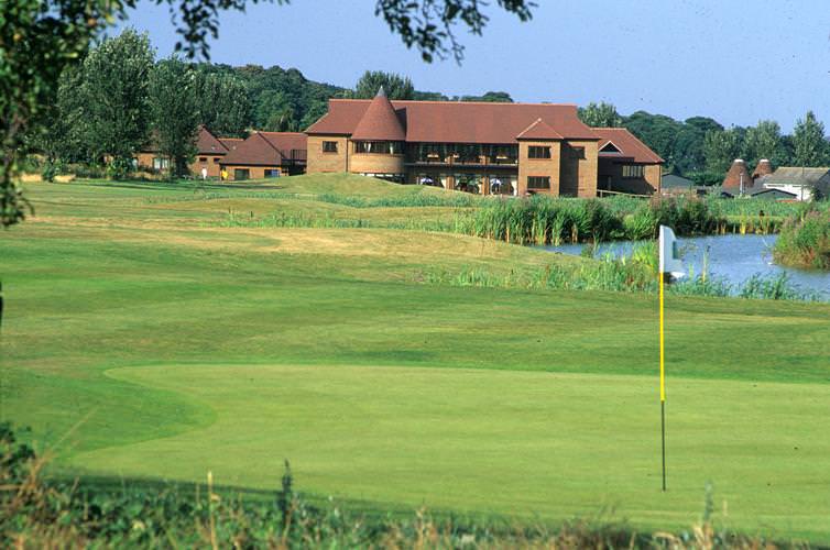 Birchwood Park Golf Centre wedding venue in Dartford
