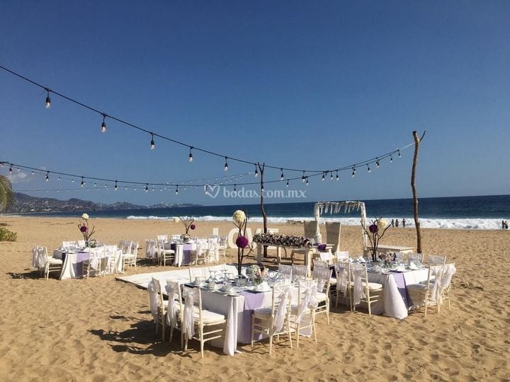 Aida's Banquetes — wedding venue in Acapulco