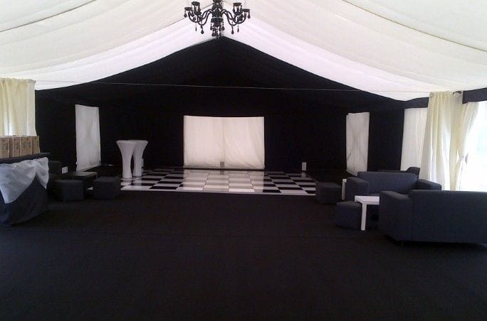 Clapham Holme Farm Weddings wedding venue in Hull